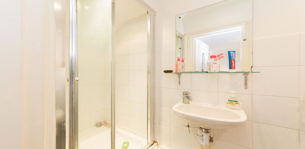 			2 Bedroom, 1 bath, 1 reception Flat			 St Gabriels Road, WILLESDEN GREEN